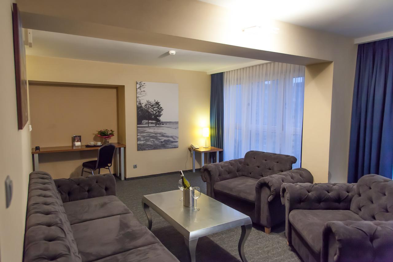 Hotel Tychy Ngoại thất bức ảnh